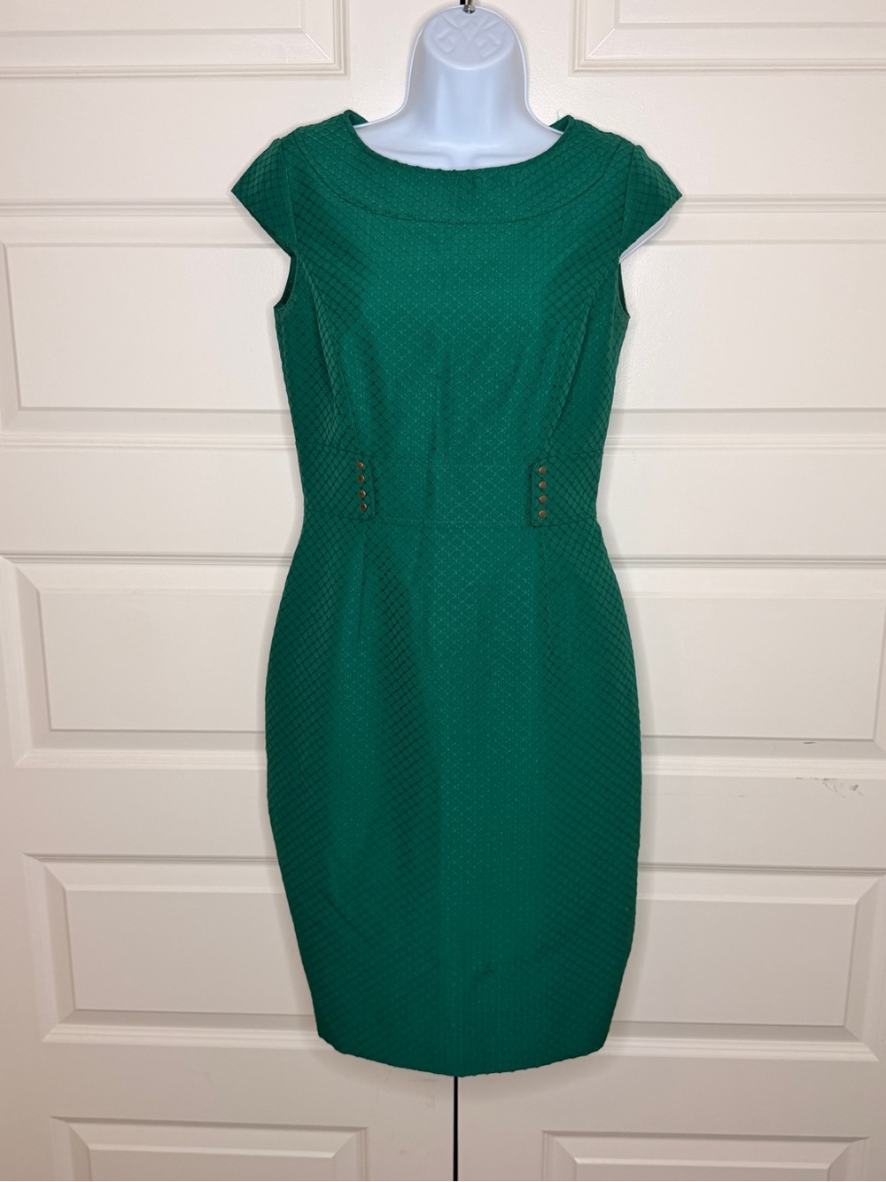 Tahari Emerald Green Cap Sleeve Sheath Midi Dress